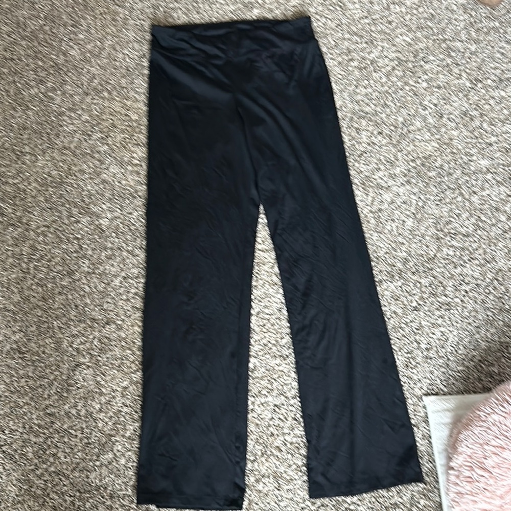 Chic Black Wide-Leg Pants